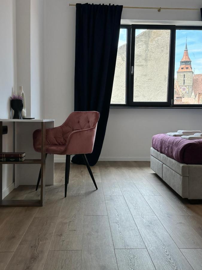 Peaceful Condo For Romantic Getaways Near Black Church - 3Min Walk Brašov Exteriér fotografie
